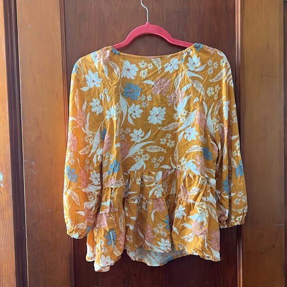 Rachel Roy floral cropped ruffle long sleeve top new with tags - Picture 3 of 3